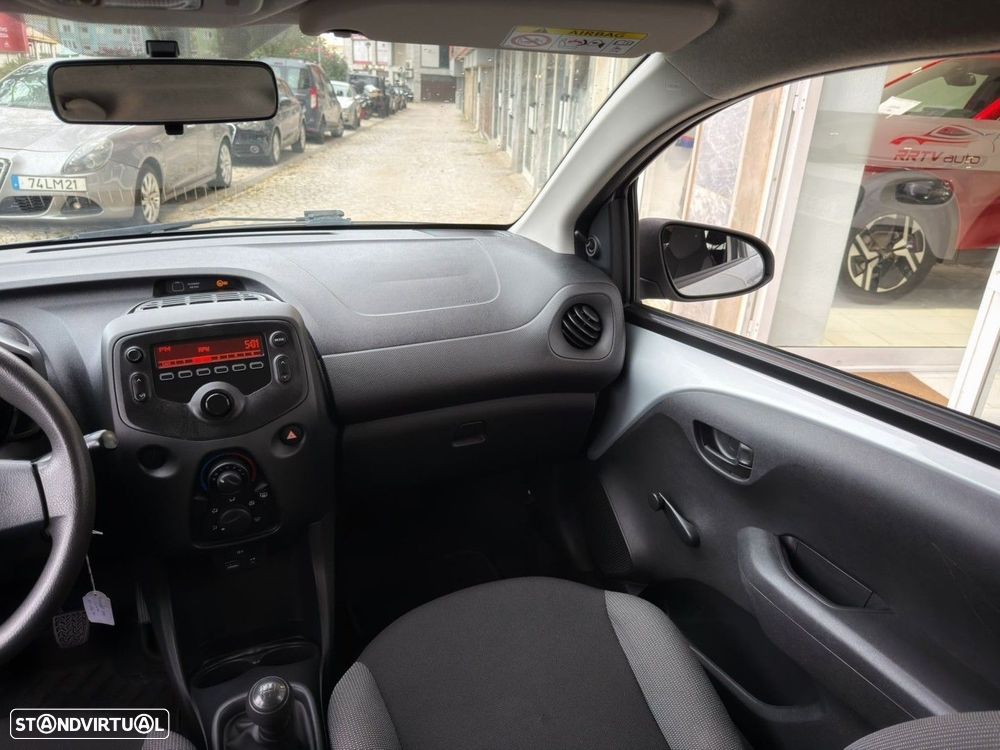 Peugeot 108 1.0 VTI Access - 10
