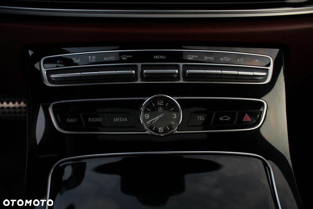 Mercedes-Benz CLS - 19