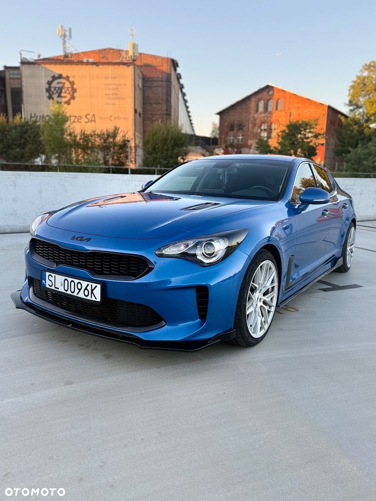 Kia Stinger - 7