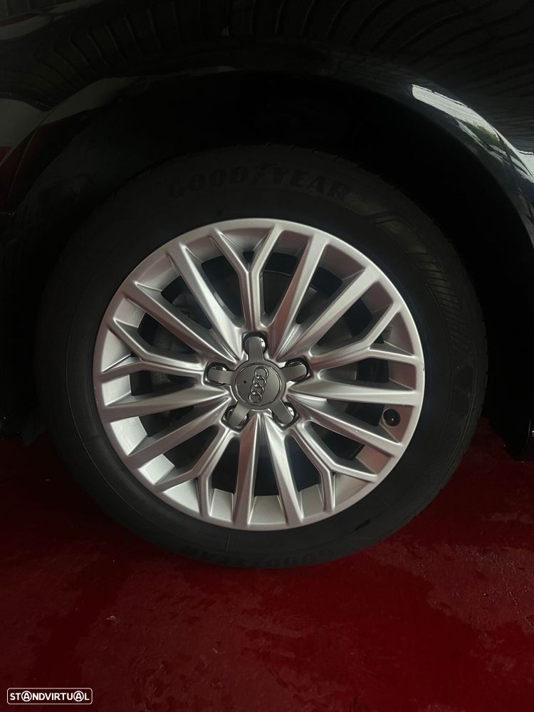 Audi A3 Sportback 1.6 TDI Design - 7