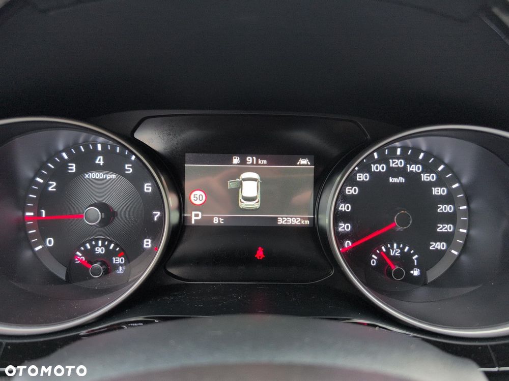 Kia XCeed 1.5 T-GDI L Business Line DCT - 17