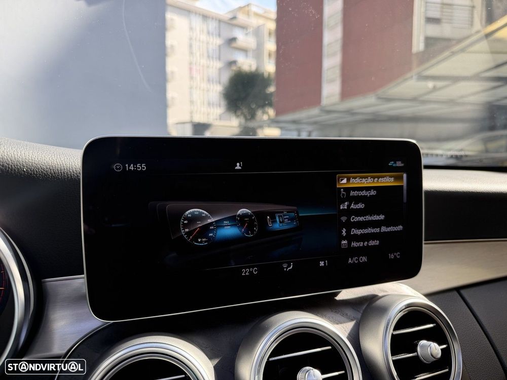 Mercedes-Benz C 180 9G-TRONIC AMG Line - 49