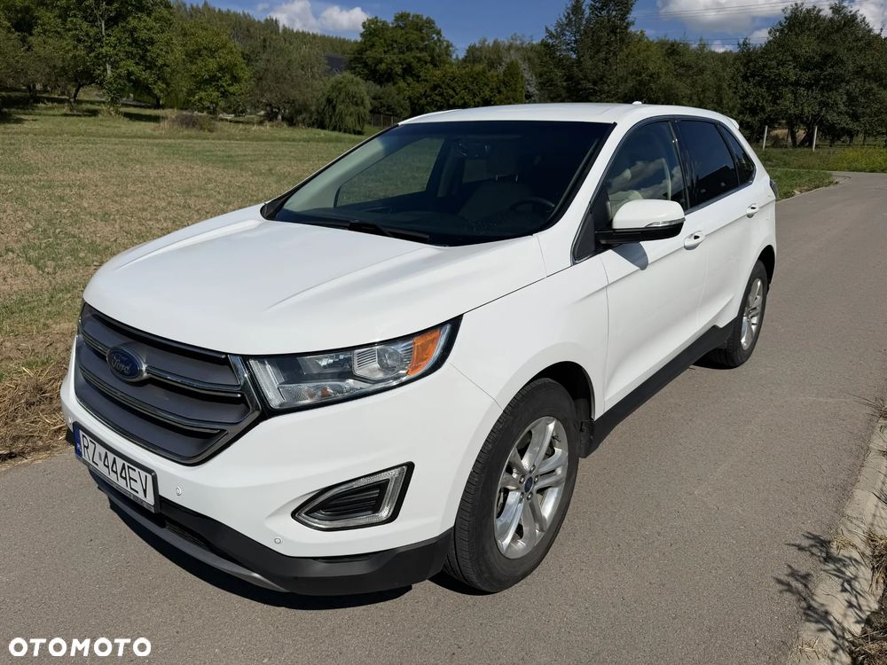 Ford Edge - 1