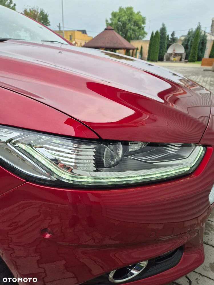 Ford Mondeo 2.0 Hybrid Titanium - 9