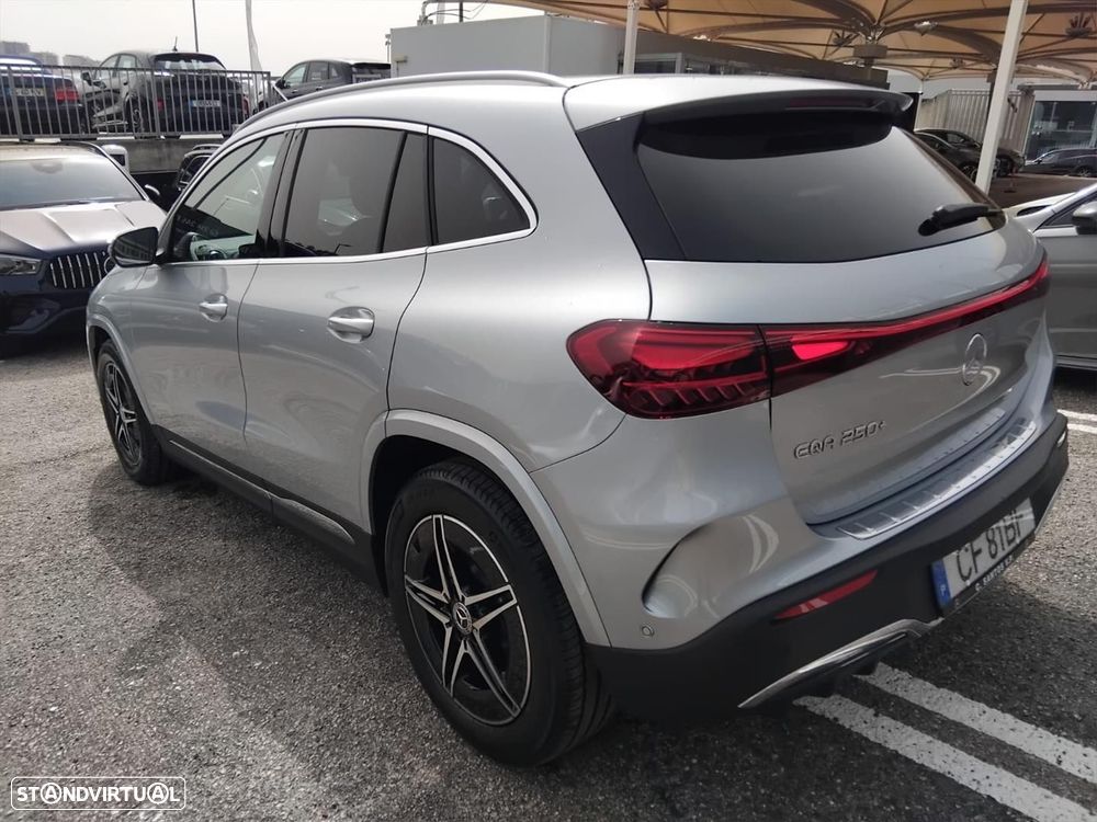 Mercedes-Benz EQA 250+ AMG Line - 8