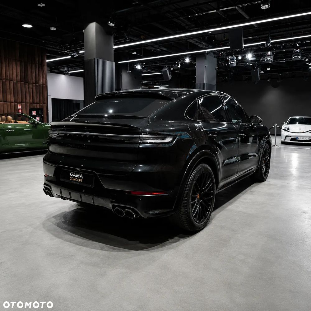 Porsche Cayenne GTS - 4