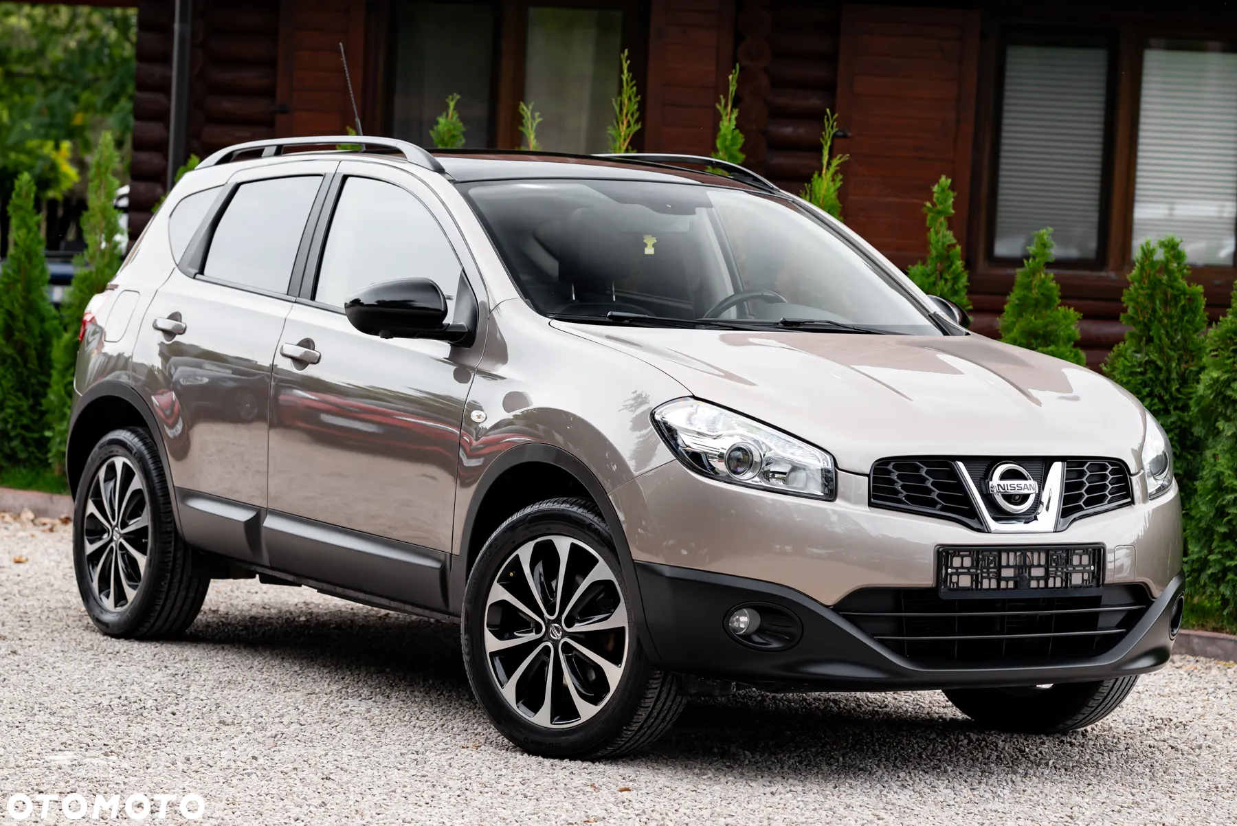 Nissan Qashqai 2.0 4x4 CVT tekna - 4