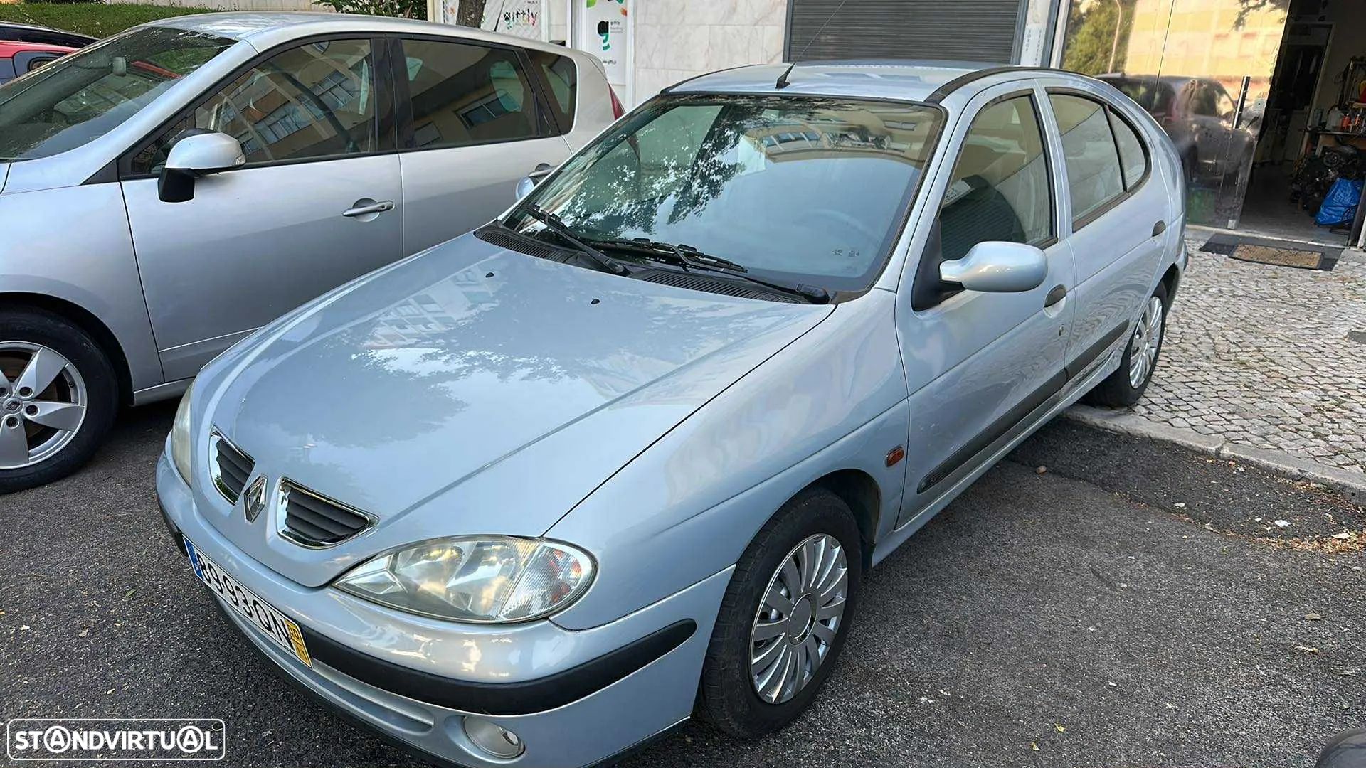 Renault Mégane 1.4 16V RXE AC - 1