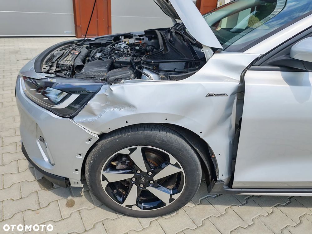 Ford Focus 1.0 EcoBoost Hybrid ACTIVE - 25
