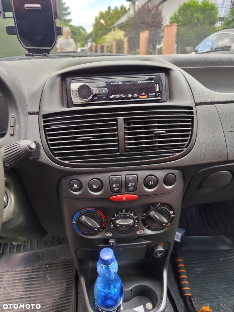 Fiat Punto - 6