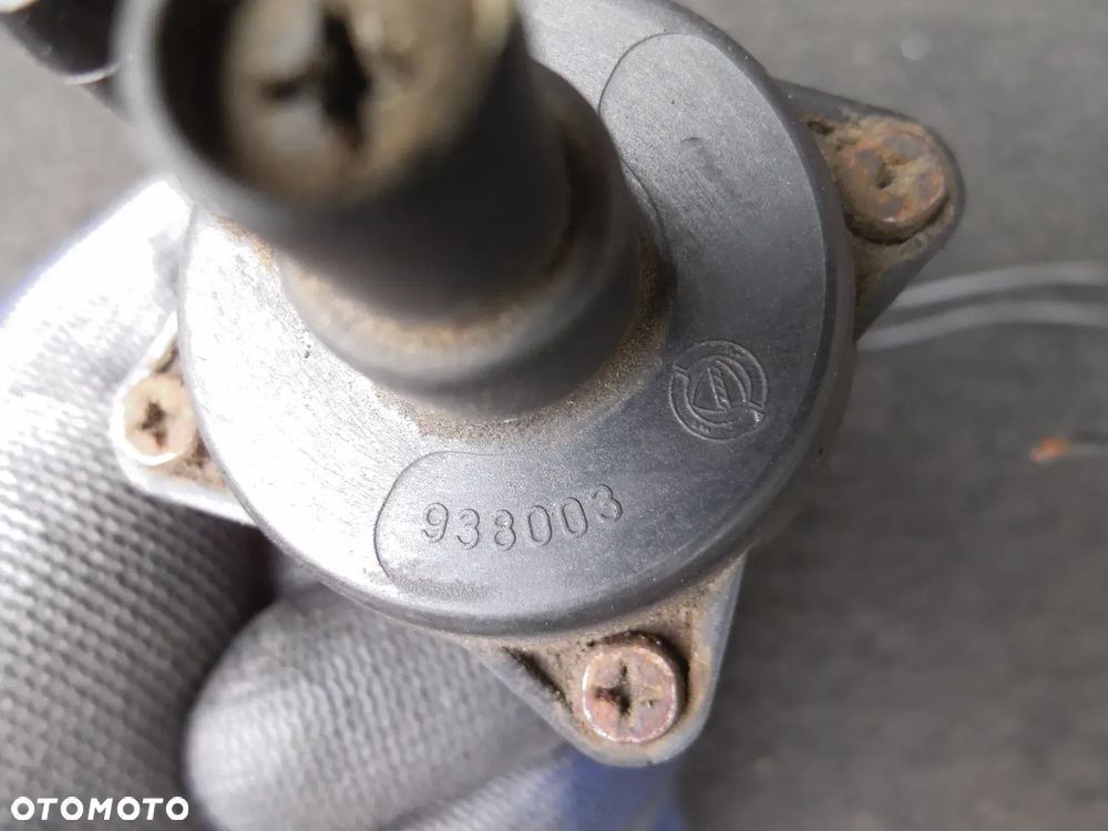 FIAT CINQUECENTO ZAWÓR PODCIŚNIENIA PALIWA 938003 - 4