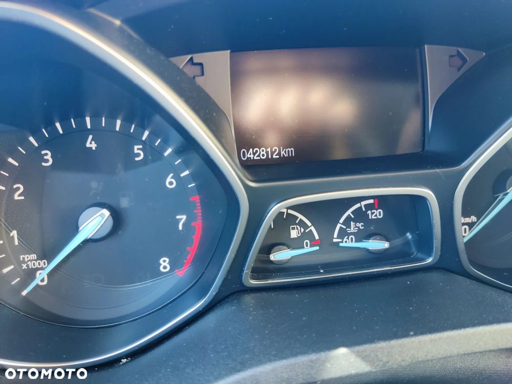 Ford Kuga 1.5 EcoBoost FWD Edition ASS - 4