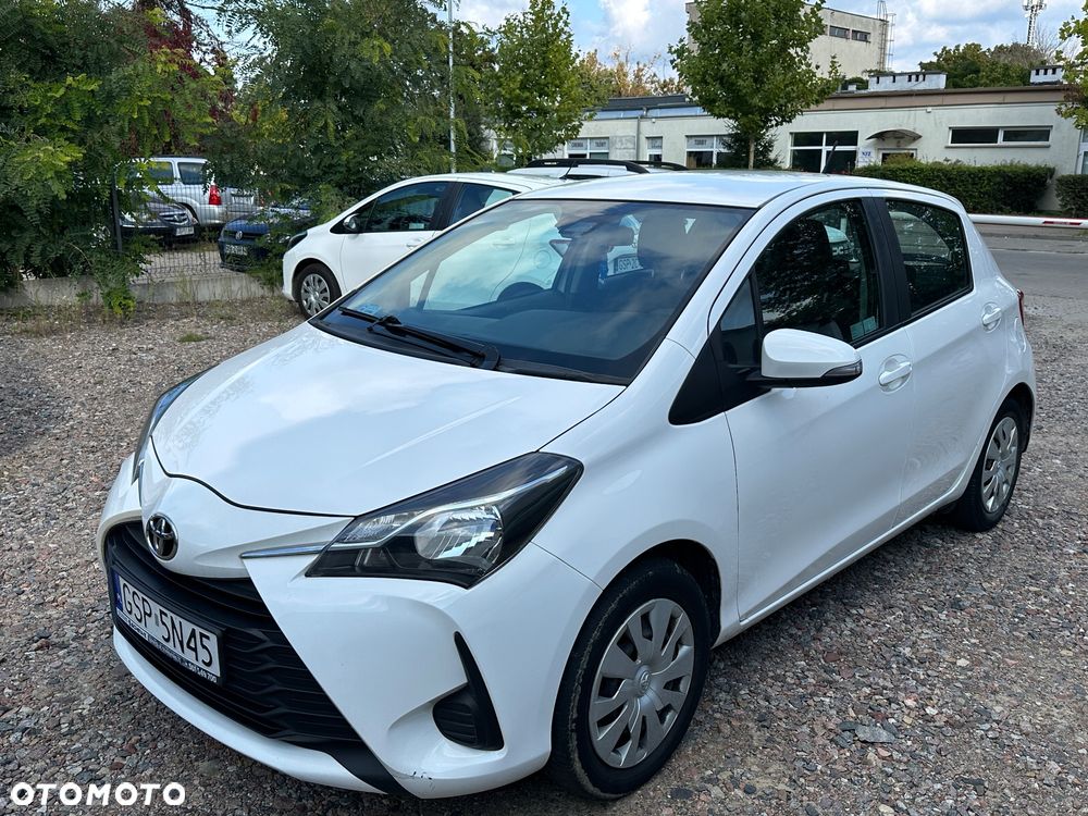 Toyota Yaris 1.5 Active - 2