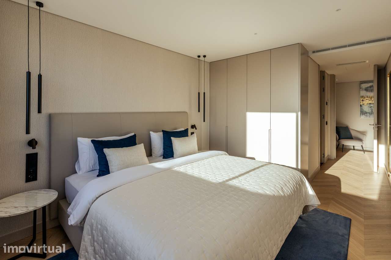 Apartamento T2, totalmente equipado na baixa de Faro zona histórica - Grande imagem: 3/49