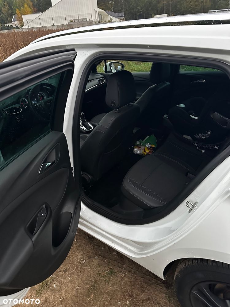 Opel Astra 1.4 T Elite S&S - 26