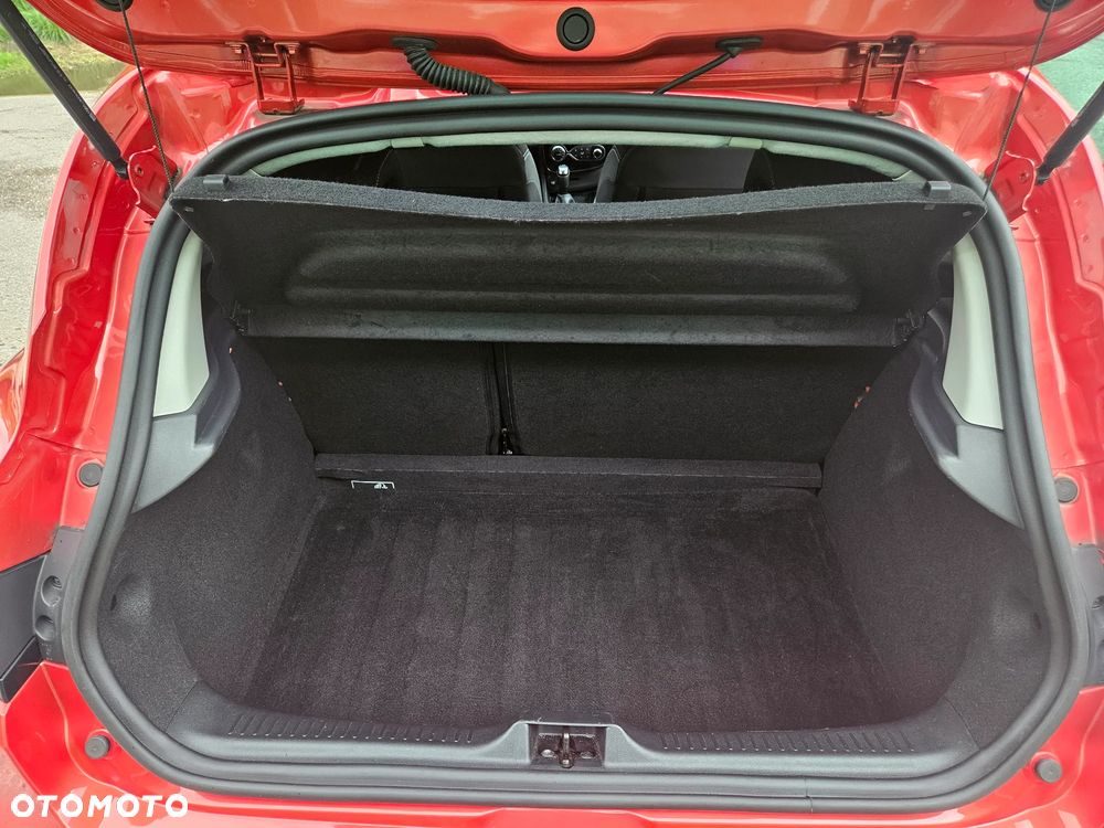 Renault Clio 0.9 Energy TCe Limited - 11