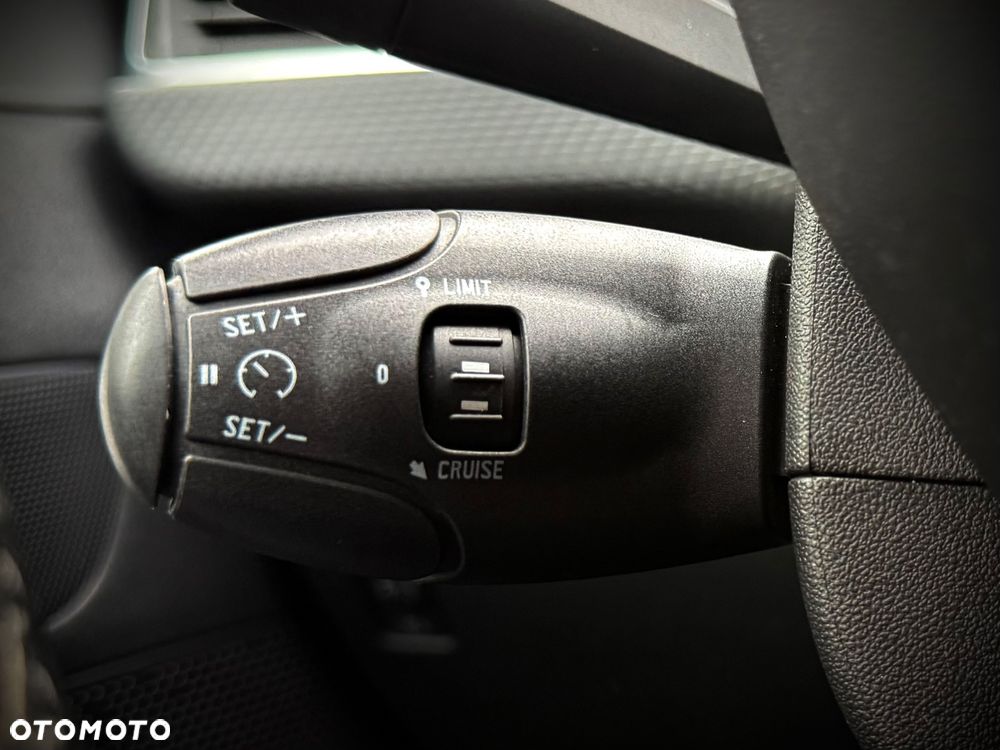 Peugeot 2008 PureTech 110 Stop&Start Allure - 26