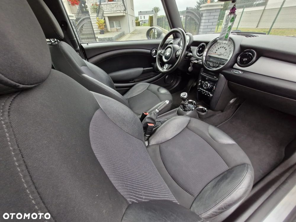 MINI Cooper - 11