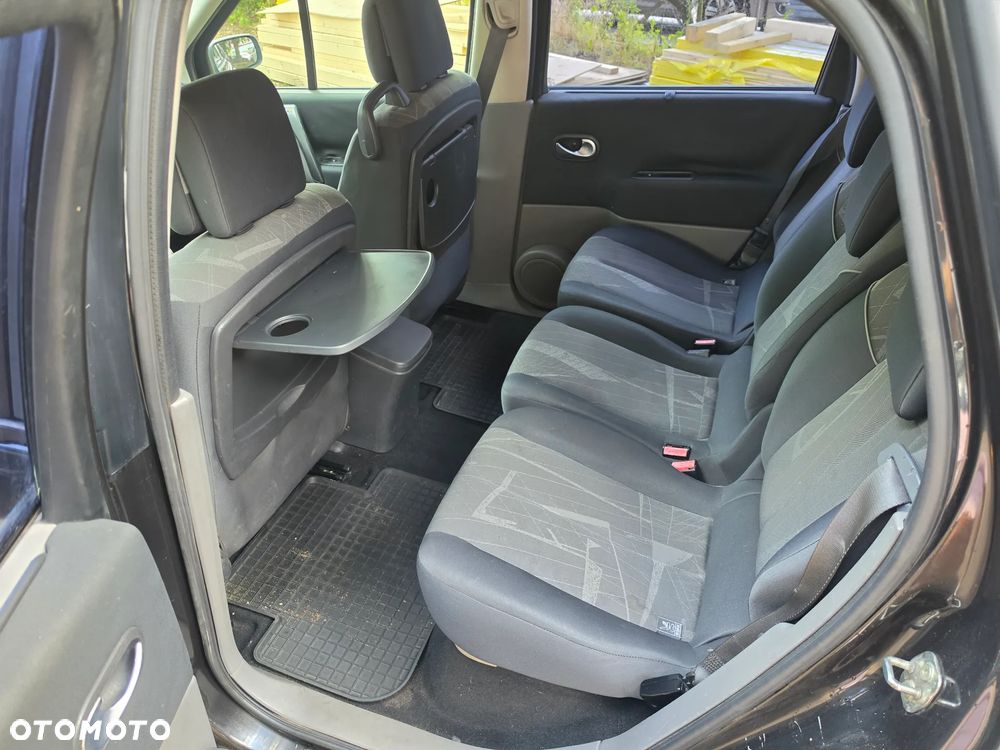 Renault Scenic 1.9 dCi Confort Expression - 19