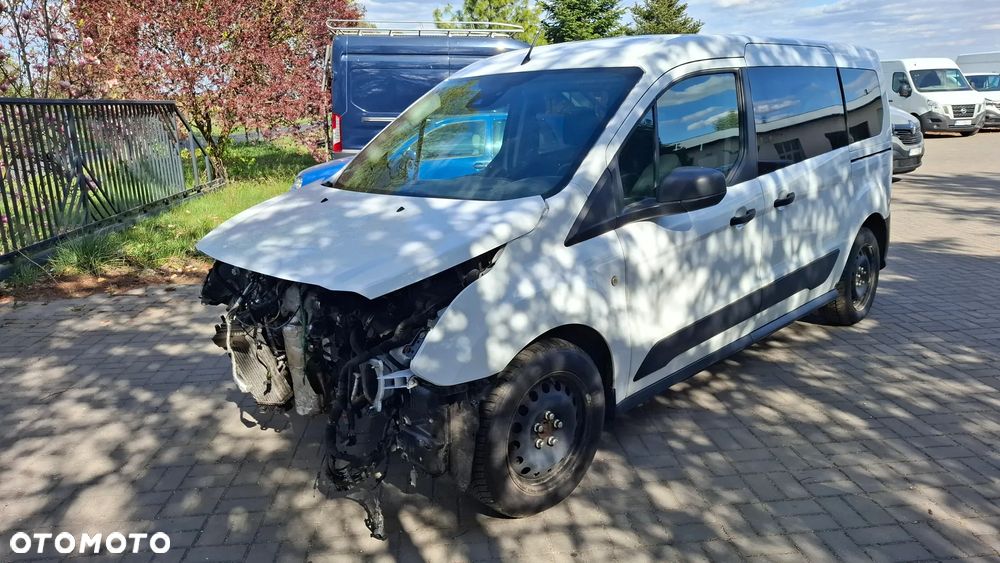 Ford Transit Connect - 3