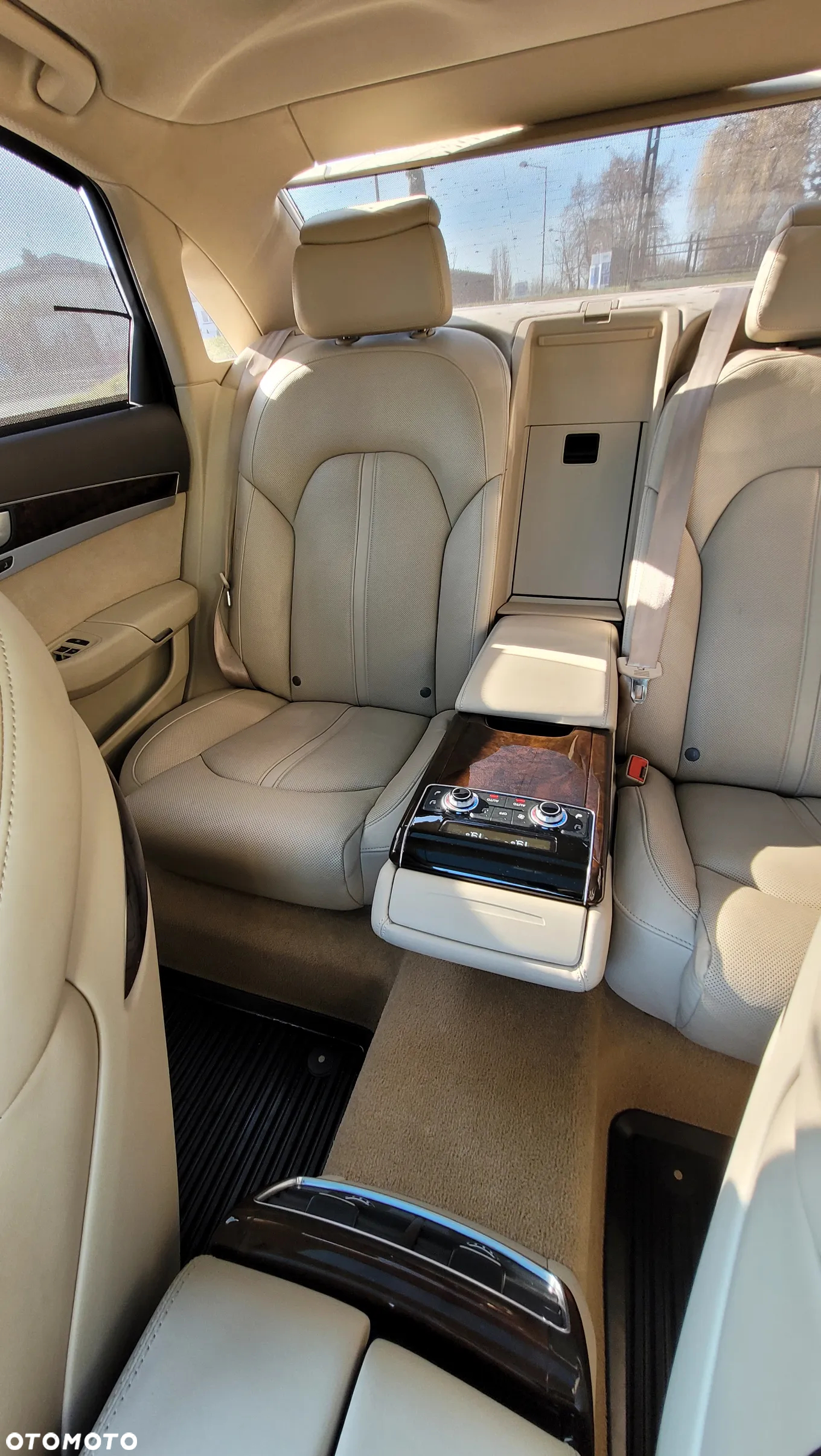 Audi A8 3.0 TDI L Quattro - 11