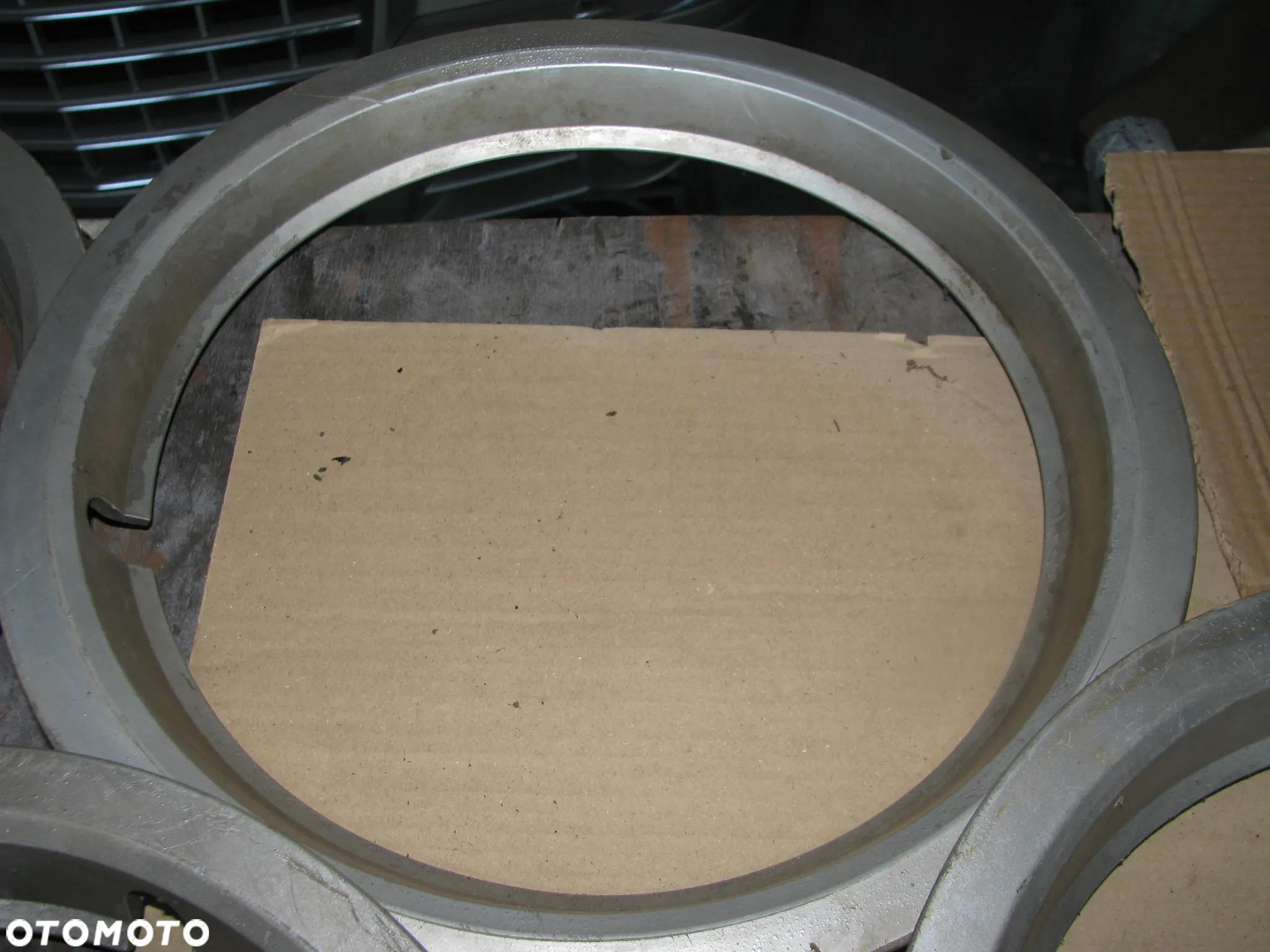 KOŁPAK OBRĘCZ KOŁA VOLKSWAGEN GOLF II KOMPLET R14 176601157 - 4