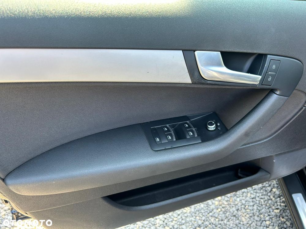 Audi A3 Sportback 2.0 TDI DPF Attraction - 24