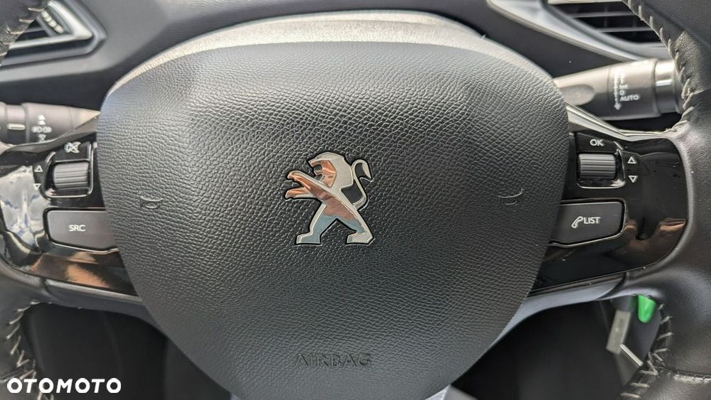 Peugeot 308 - 30