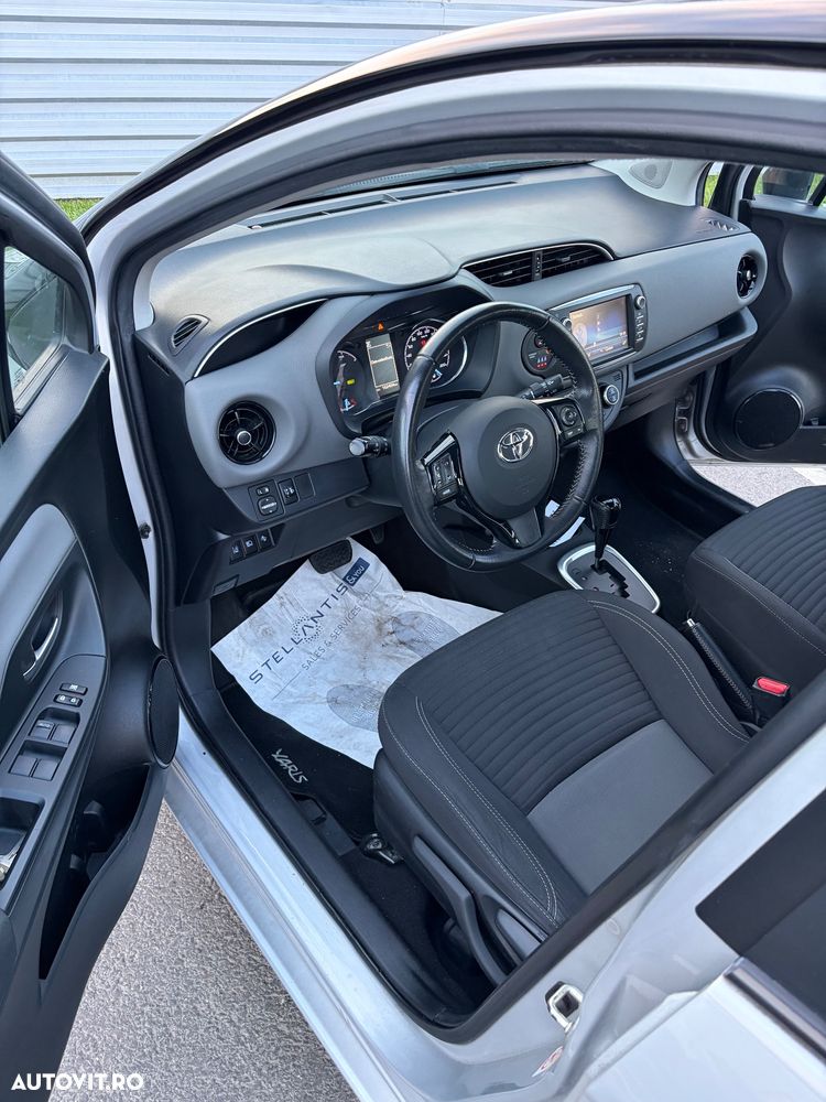TOYOTA Yaris 2018 — imagine 9