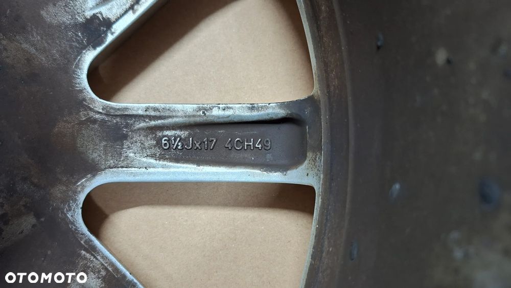 Felga Aluminiowa 17 Megane II Scenic II 4x100 ET 49 8200313584 - 8