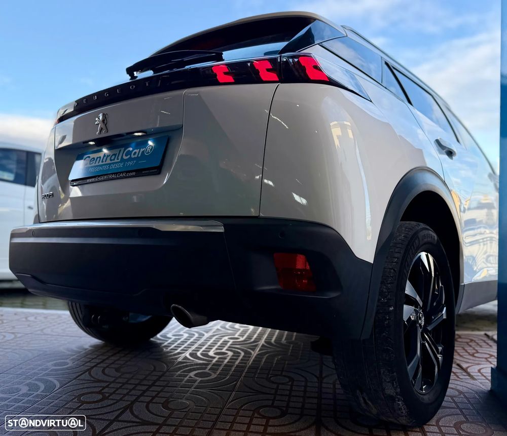 Peugeot 2008 1.5 BlueHDi Allure Pack - 11