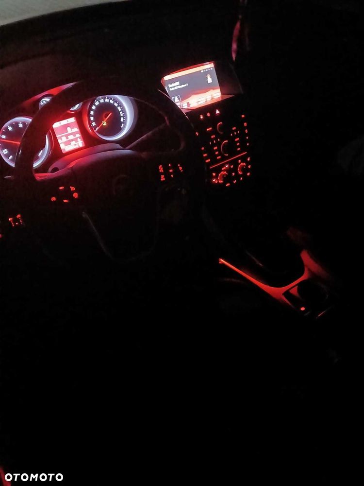 Opel Astra - 8