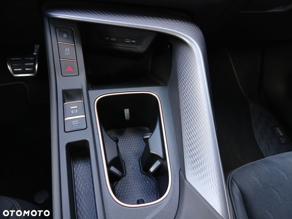 Cupra Terramar 1.5 eTSI mHEV DSG - 41