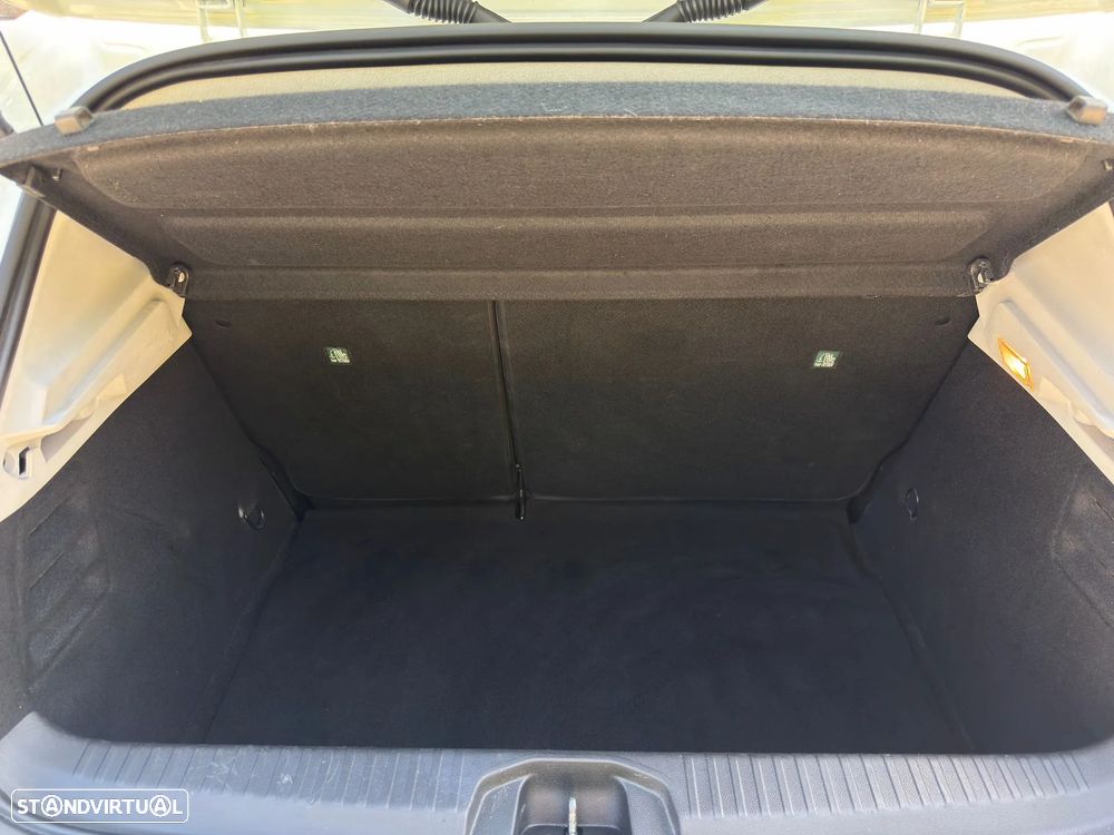 Renault Clio BLUE dCi 85 BUSINESS EDITION - 8