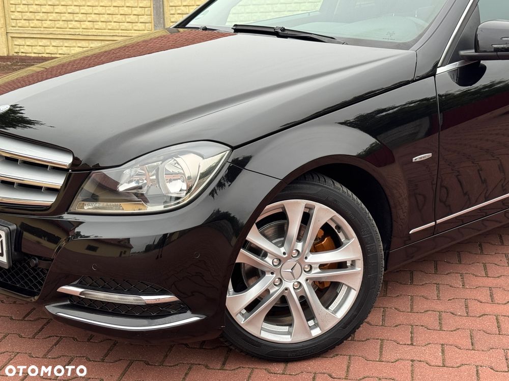 Mercedes-Benz Klasa C 180 BlueEFFICIENCY 7G-TRONIC Avantgarde - 5