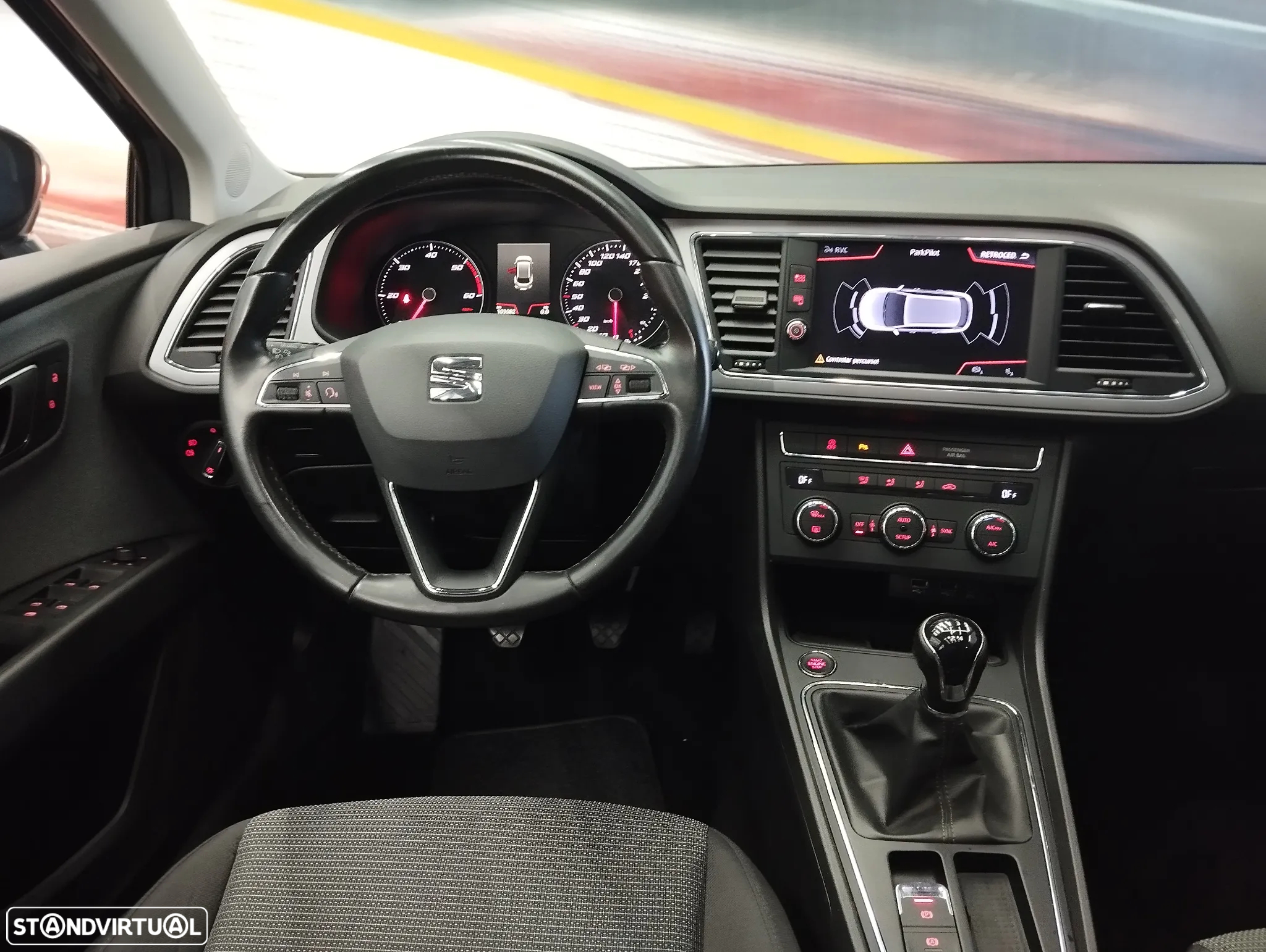SEAT Leon ST 1.6 TDI Style S/S - 17