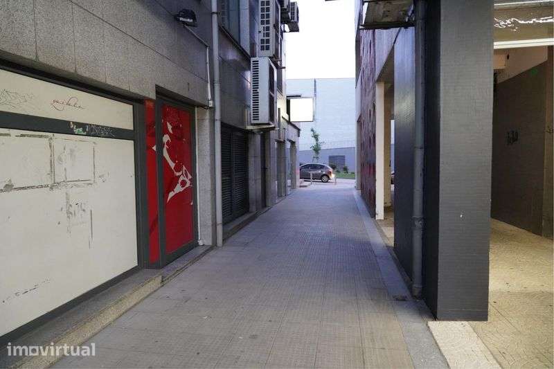 Loja com 150m2 (atrás do Quilate ) - Grande imagem: 4/6