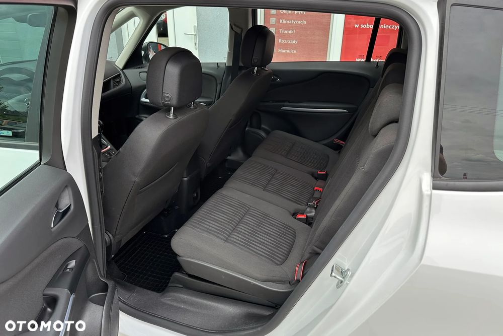 Opel Zafira 1.4 T Enjoy - 32