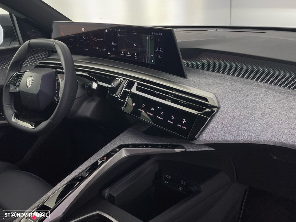 Peugeot 3008 1.2 Hybrid GT e-DCS6 - 24
