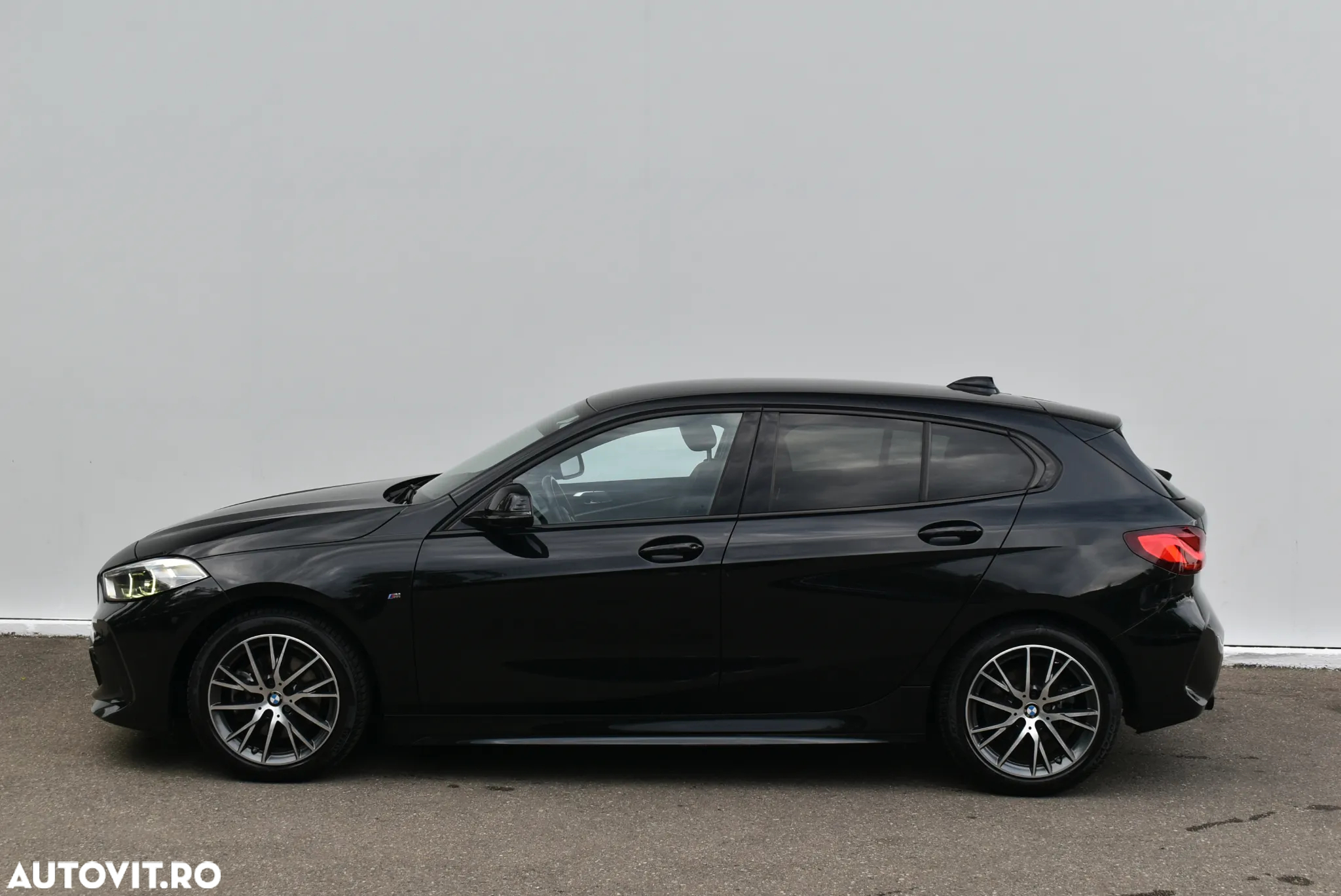 BMW Seria 1 - 2