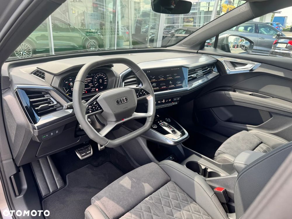 Audi Q4 e-tron 45 82kWh - 13
