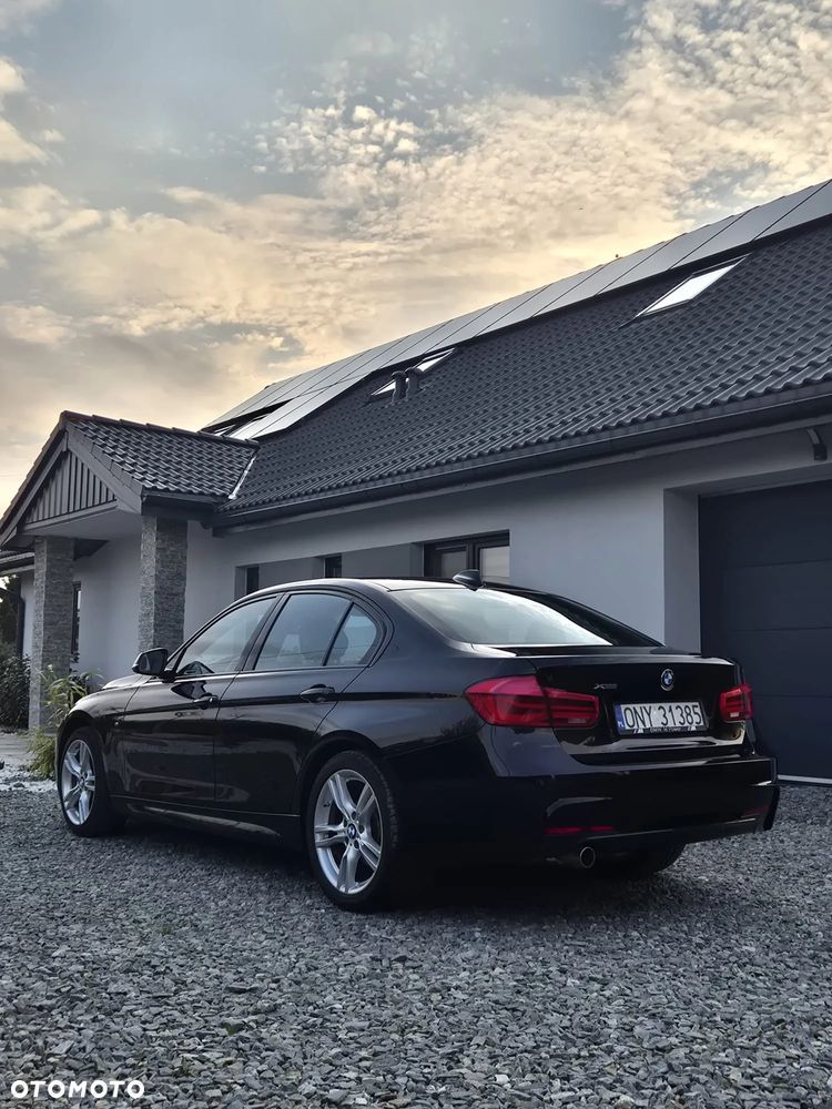 BMW Seria 3 320d xDrive M Sport - 8