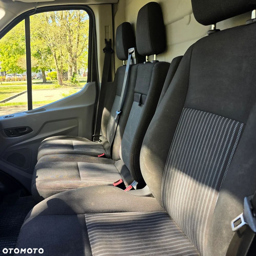 Ford TRANSIT - 13