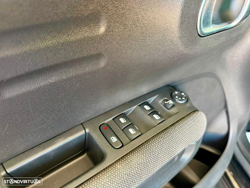 Citroën C3 Aircross 1.2 PureTech Shine - 14