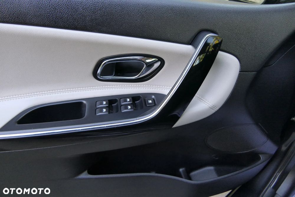 Kia Ceed 1.6 GDI L - 22