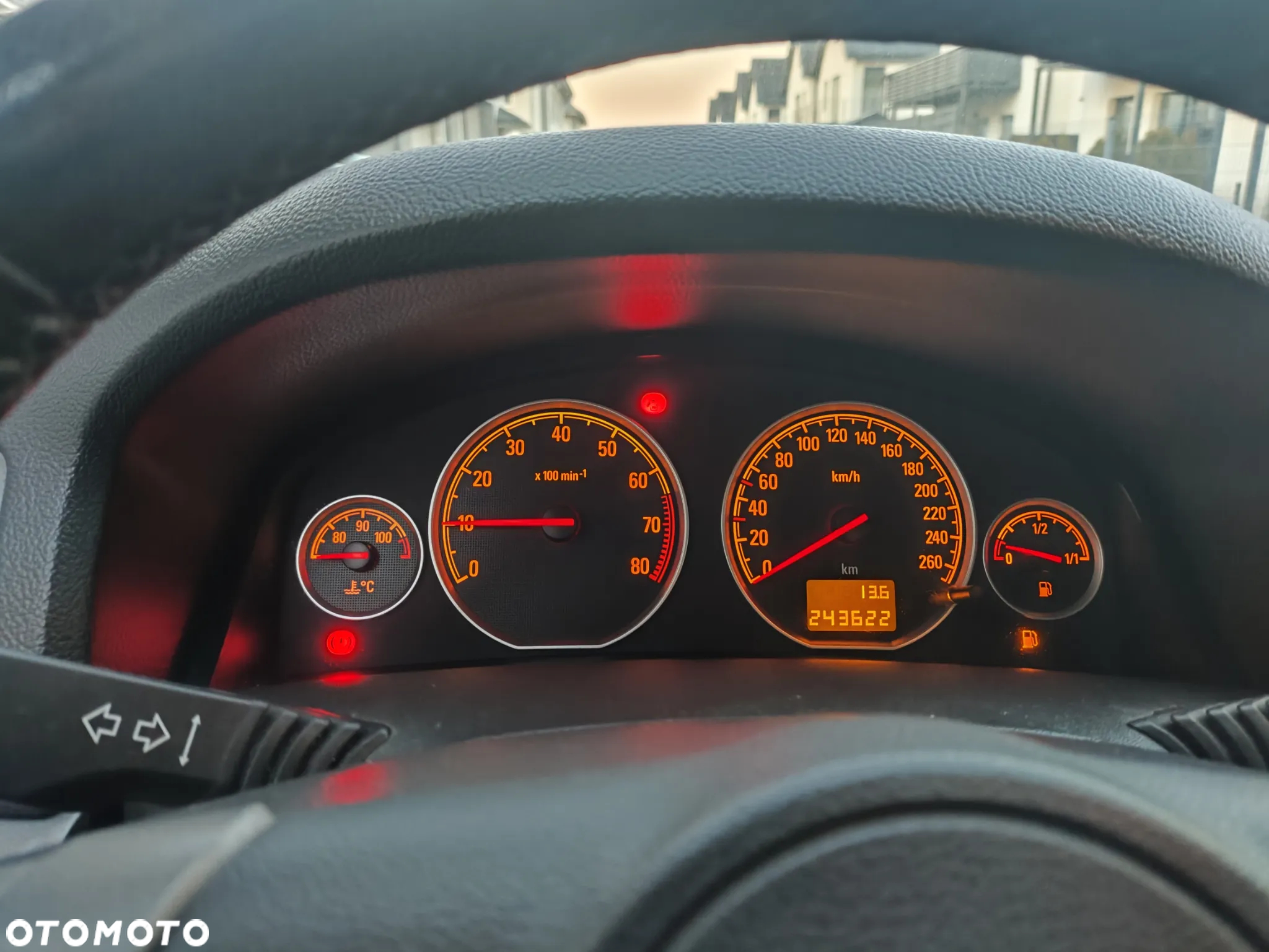 Opel Vectra 1.8 - 23