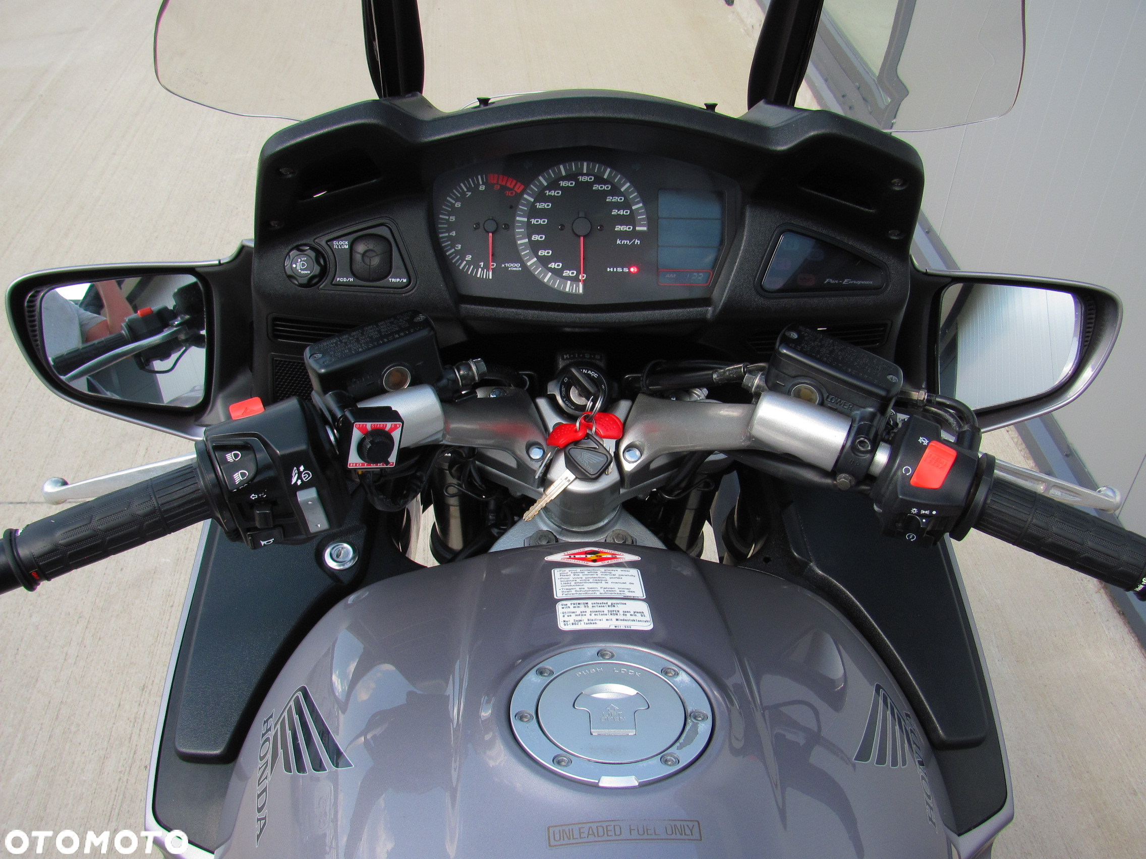 Honda ST - 10