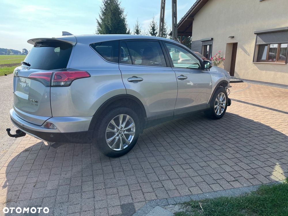 Toyota RAV4 - 13