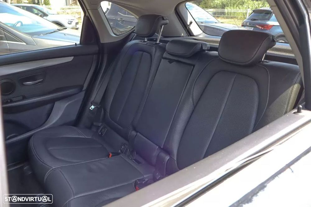 BMW 218 Active Tourer d Advantage - 11