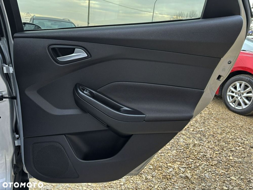 Ford Focus 1.5 EcoBoost STart-Stopp-System Titanium - 19
